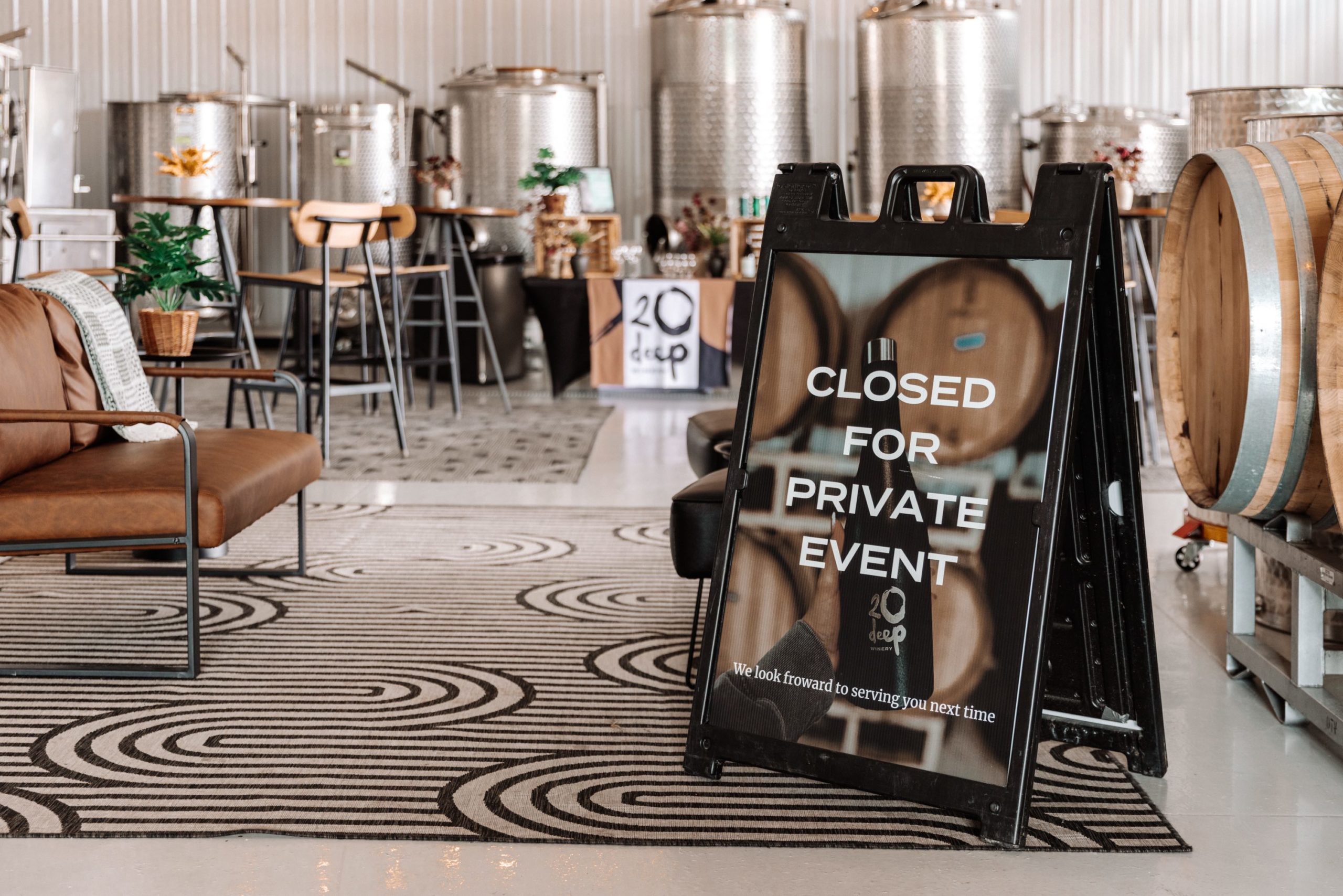 Winemakers Room at 20 Deep Winery